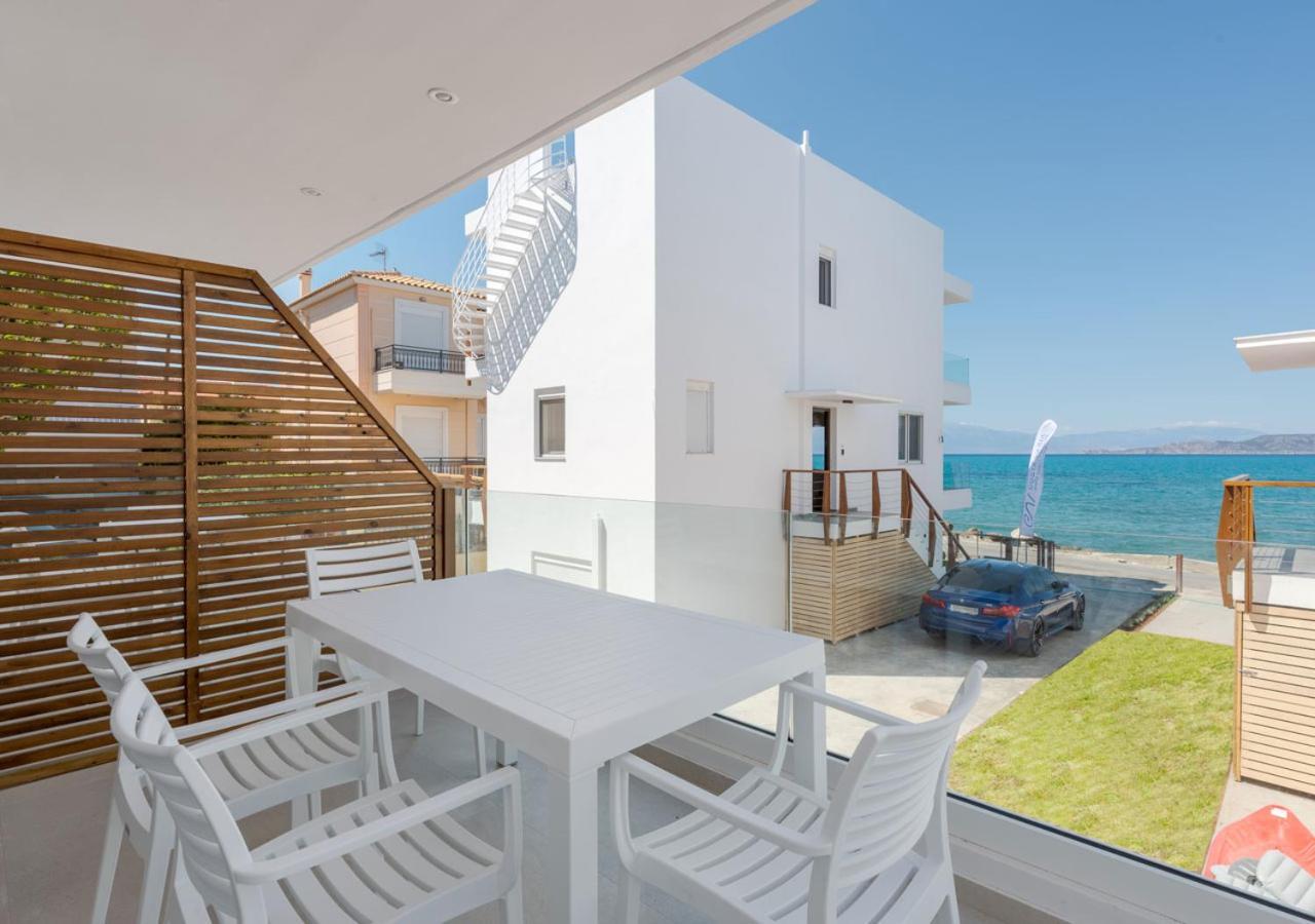 Costa Vasia Seaside Suites And Apartments Vrahati Екстериор снимка