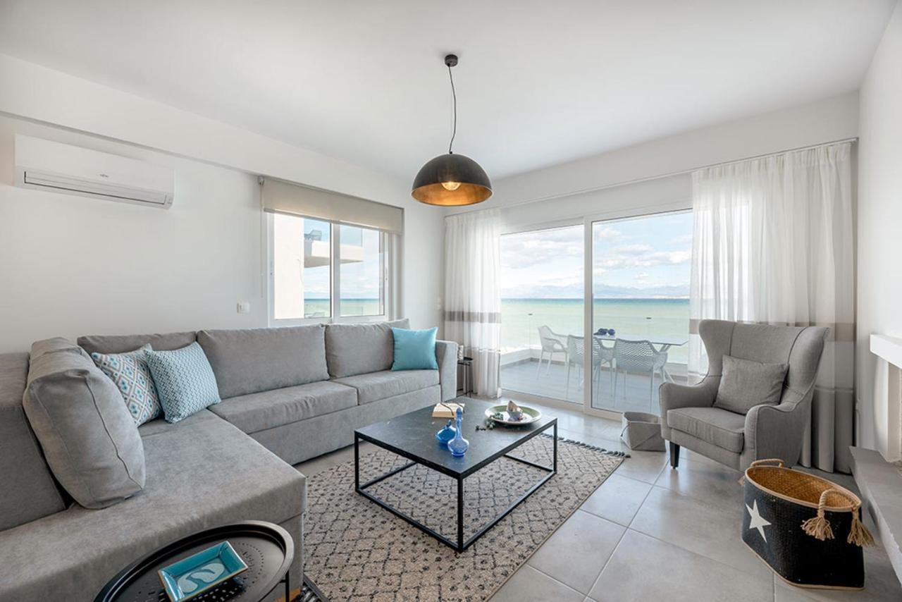 Costa Vasia Seaside Suites And Apartments Vrahati Екстериор снимка